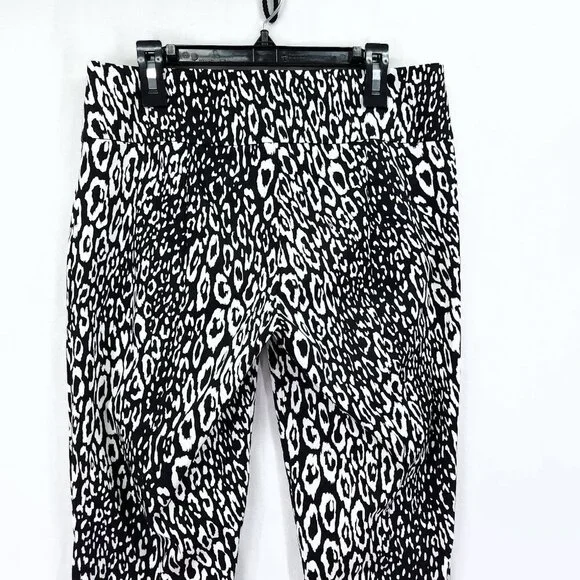 Guess By Marciano Pants Size 4 Animal Cheetah Print Zip Ankle 28" Inseam - Picture 13 of 15